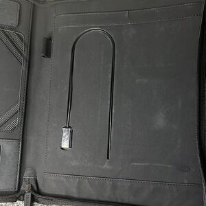 PEN2PAPER/Business portfolio 💫power bank💫OS